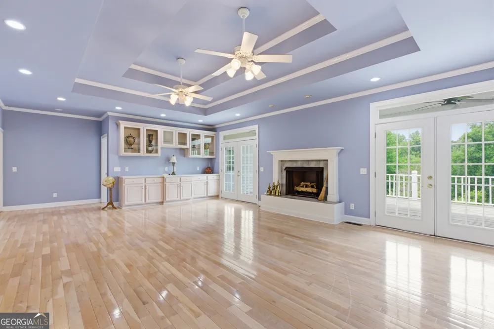 315 Duncan Bridge LN Cornelia, GA 30531