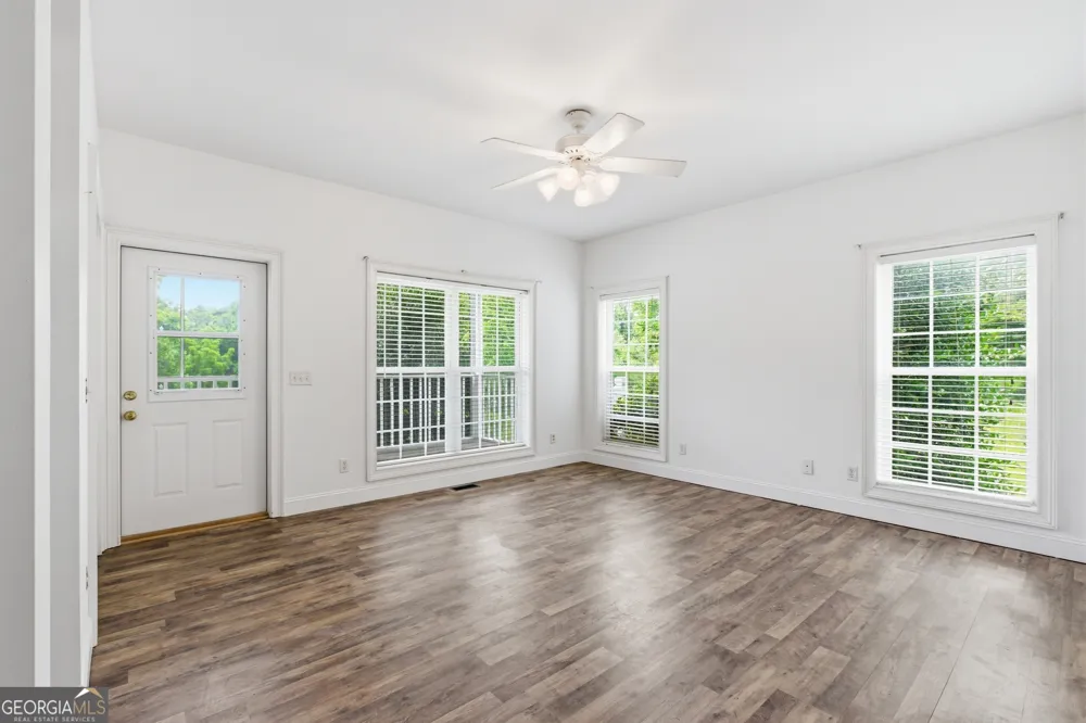 315 Duncan Bridge LN Cornelia, GA 30531