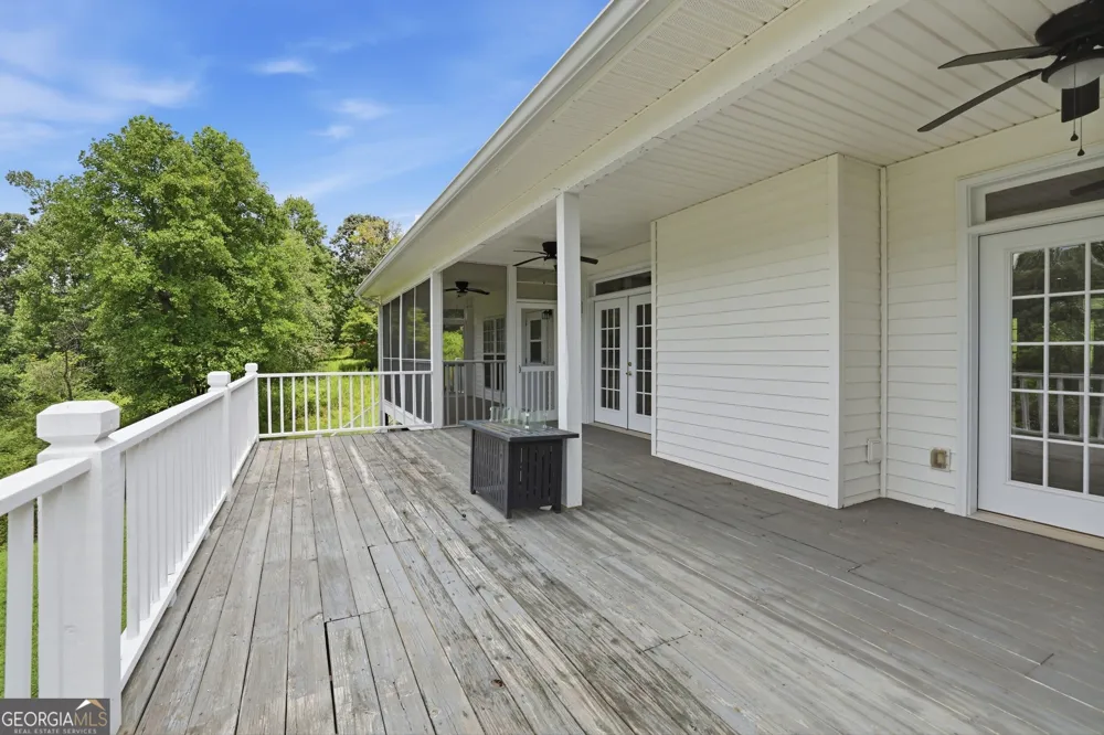 315 Duncan Bridge LN Cornelia, GA 30531