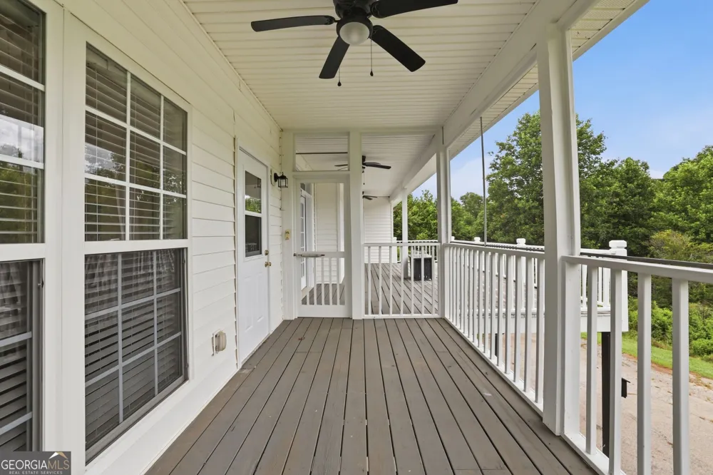 315 Duncan Bridge LN Cornelia, GA 30531