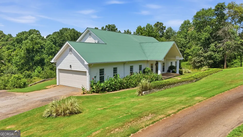 315 Duncan Bridge LN Cornelia, GA 30531