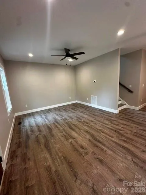 310 Ninth Street Black Mountain, NC 28711