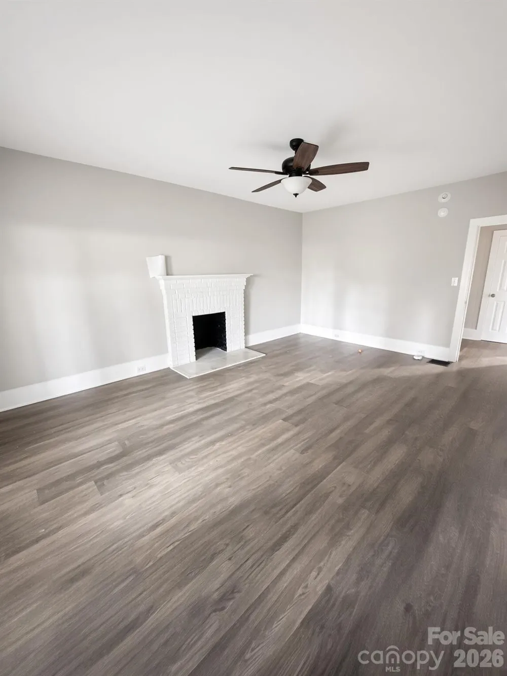 2709 Main Avenue Newton, NC 28658