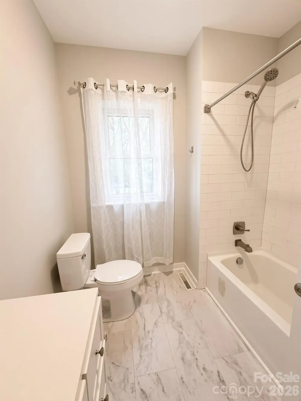 2709 Main Avenue Newton, NC 28658