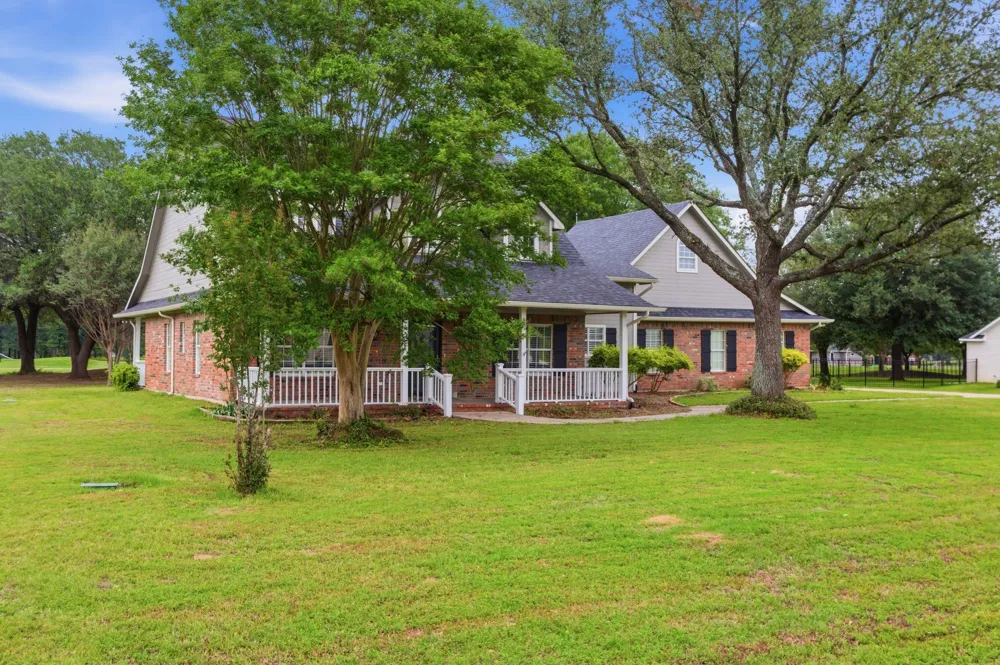 249 Private Road 5940 Emory, TX 75440