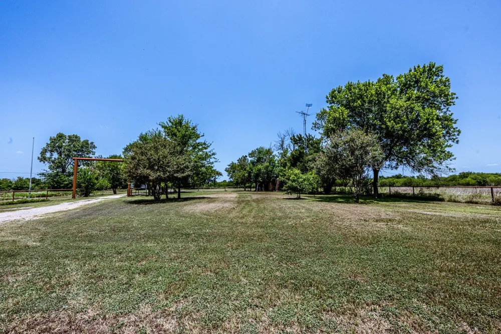 12224 Jinkins Road North Zulch, TX 77872