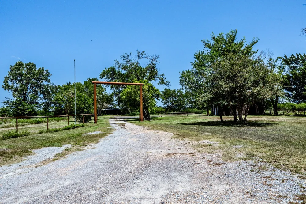 12224 Jinkins Road North Zulch, TX 77872