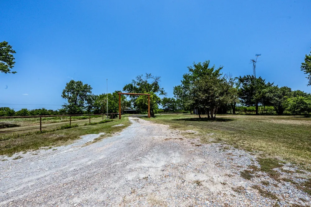 12224 Jinkins Road North Zulch, TX 77872