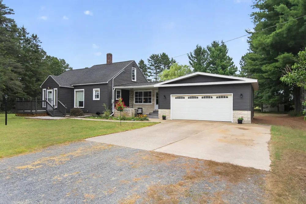 5513 Caberfae Highway Manistee, MI 49660