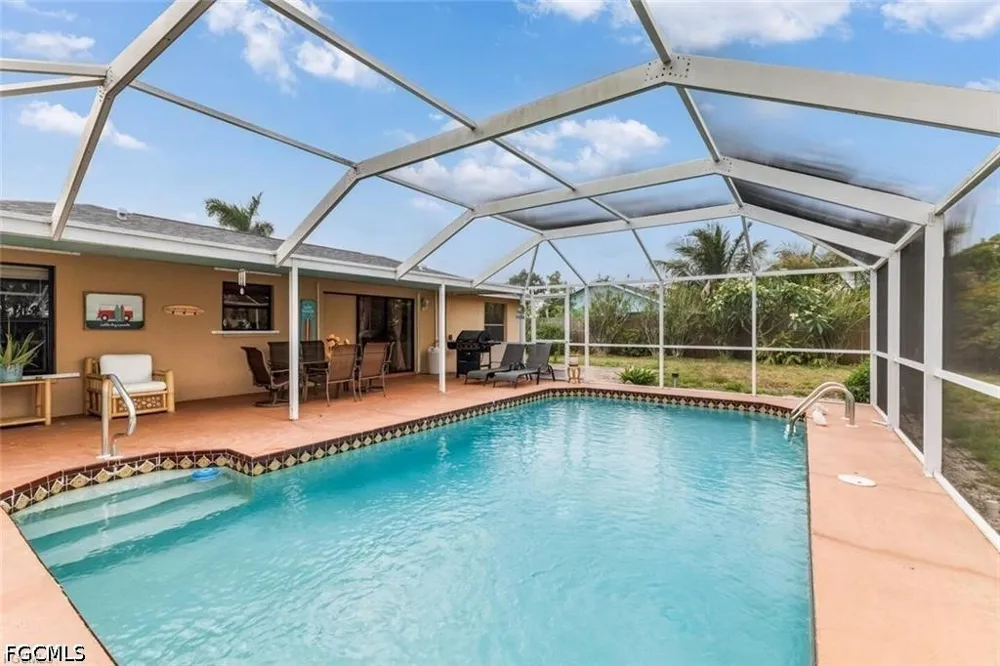 SW 9th Place Cape Coral, FL 33914