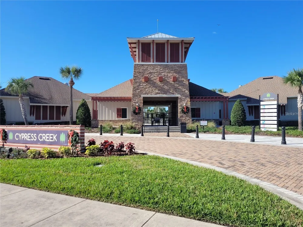 7734 MAROON PEAK DRIVE Ruskin, FL 33573
