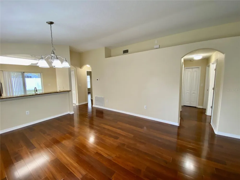 7734 MAROON PEAK DRIVE Ruskin, FL 33573