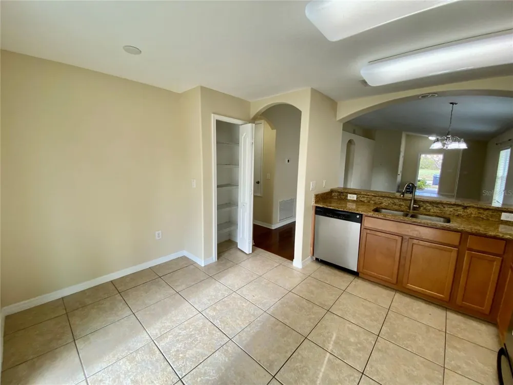 7734 MAROON PEAK DRIVE Ruskin, FL 33573