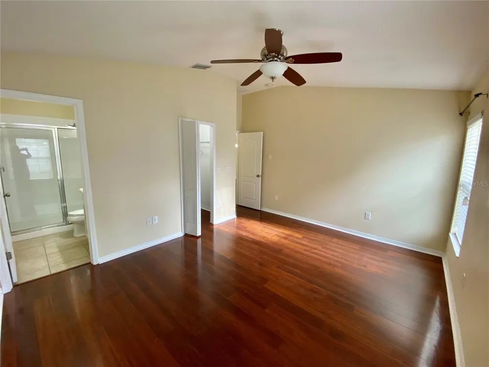 7734 MAROON PEAK DRIVE Ruskin, FL 33573