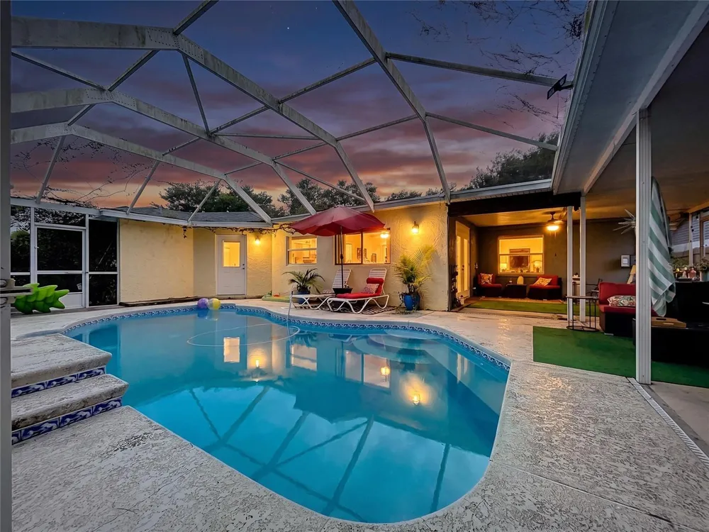 6250 CEDARBROOK DRIVE Pinellas Park, FL 33782