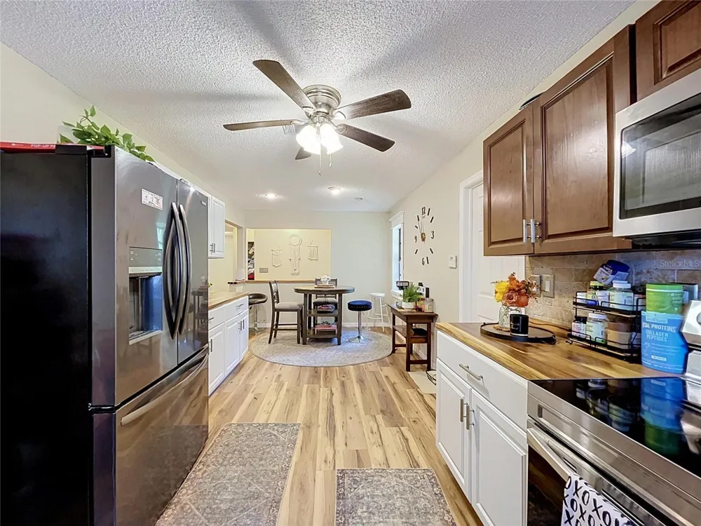 6250 CEDARBROOK DRIVE Pinellas Park, FL 33782