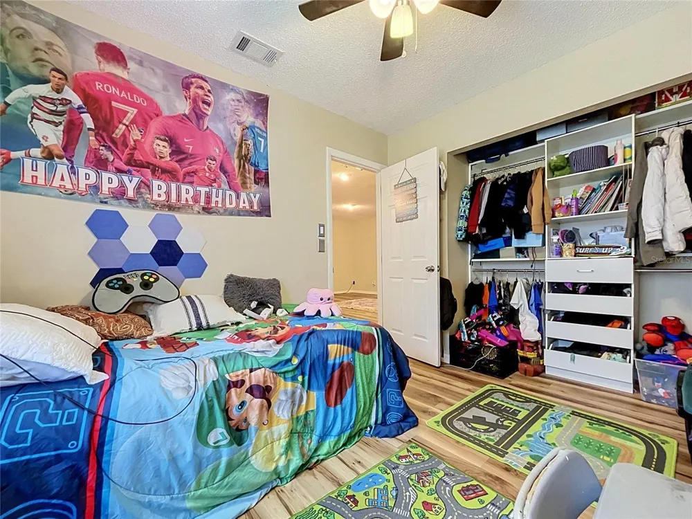 6250 CEDARBROOK DRIVE Pinellas Park, FL 33782