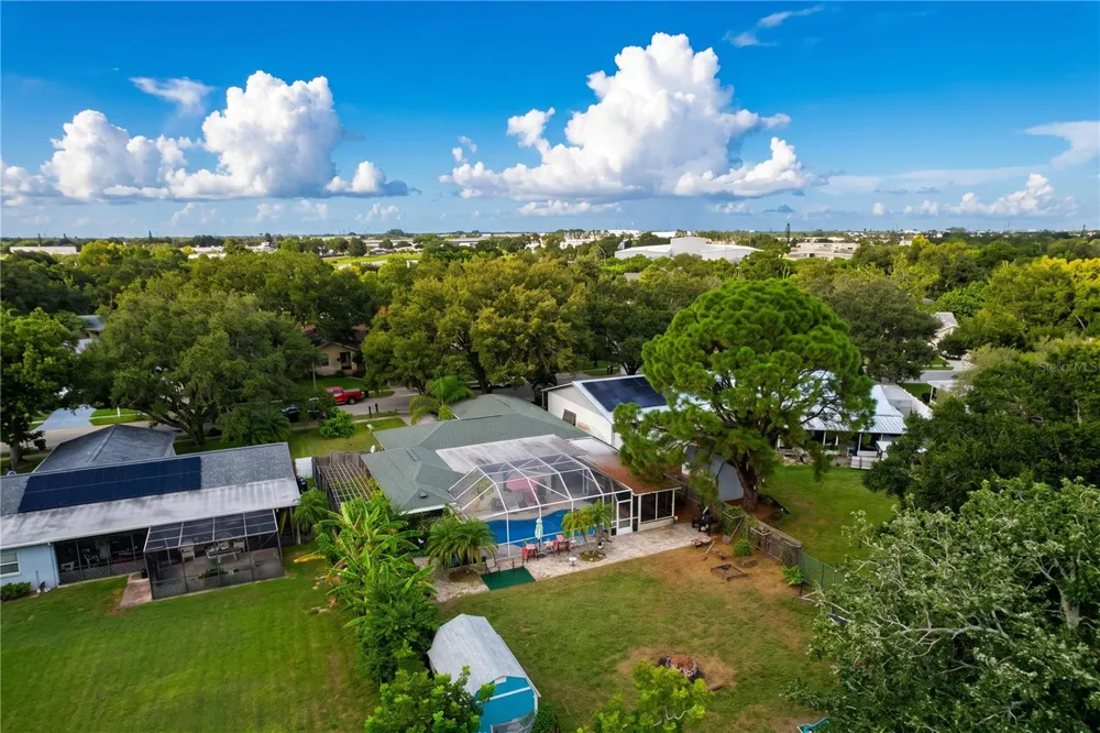 6250 CEDARBROOK DRIVE Pinellas Park, FL 33782