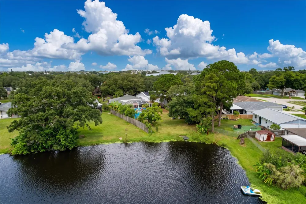 6250 CEDARBROOK DRIVE Pinellas Park, FL 33782