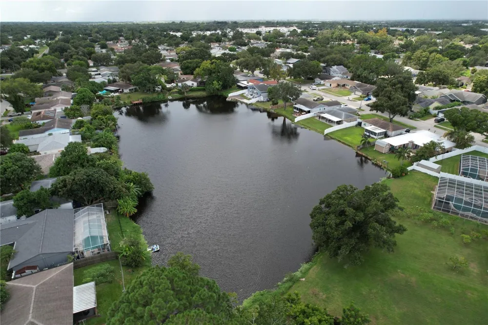 6250 CEDARBROOK DRIVE Pinellas Park, FL 33782
