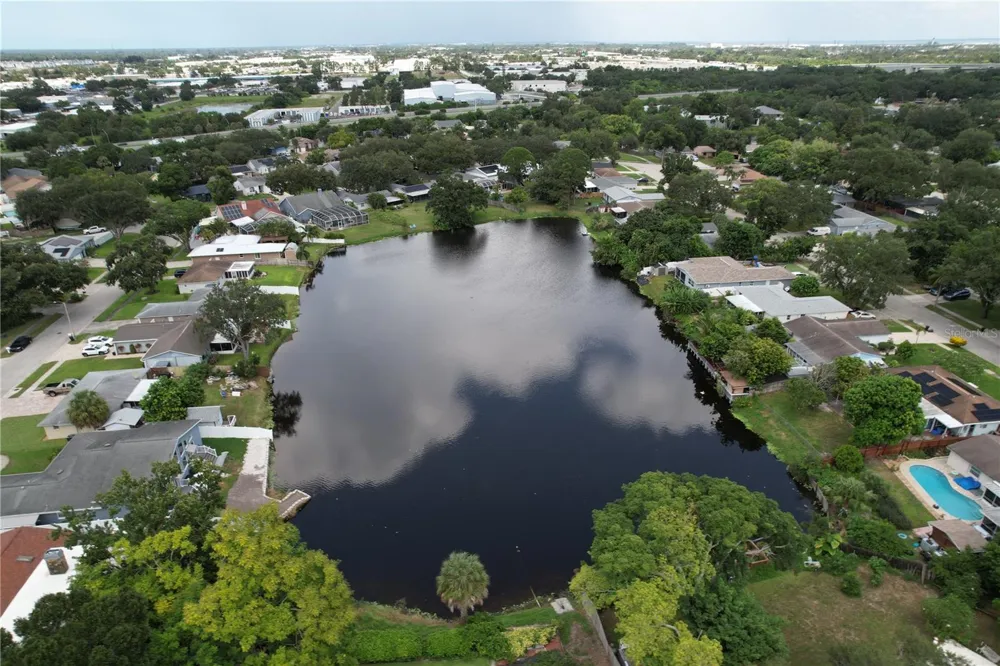 6250 CEDARBROOK DRIVE Pinellas Park, FL 33782