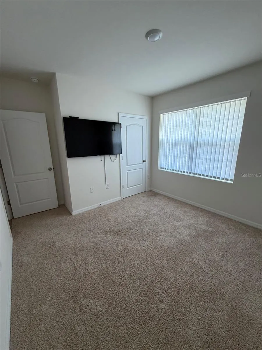 801 BAYLOR DRIVE Deltona, FL 32725