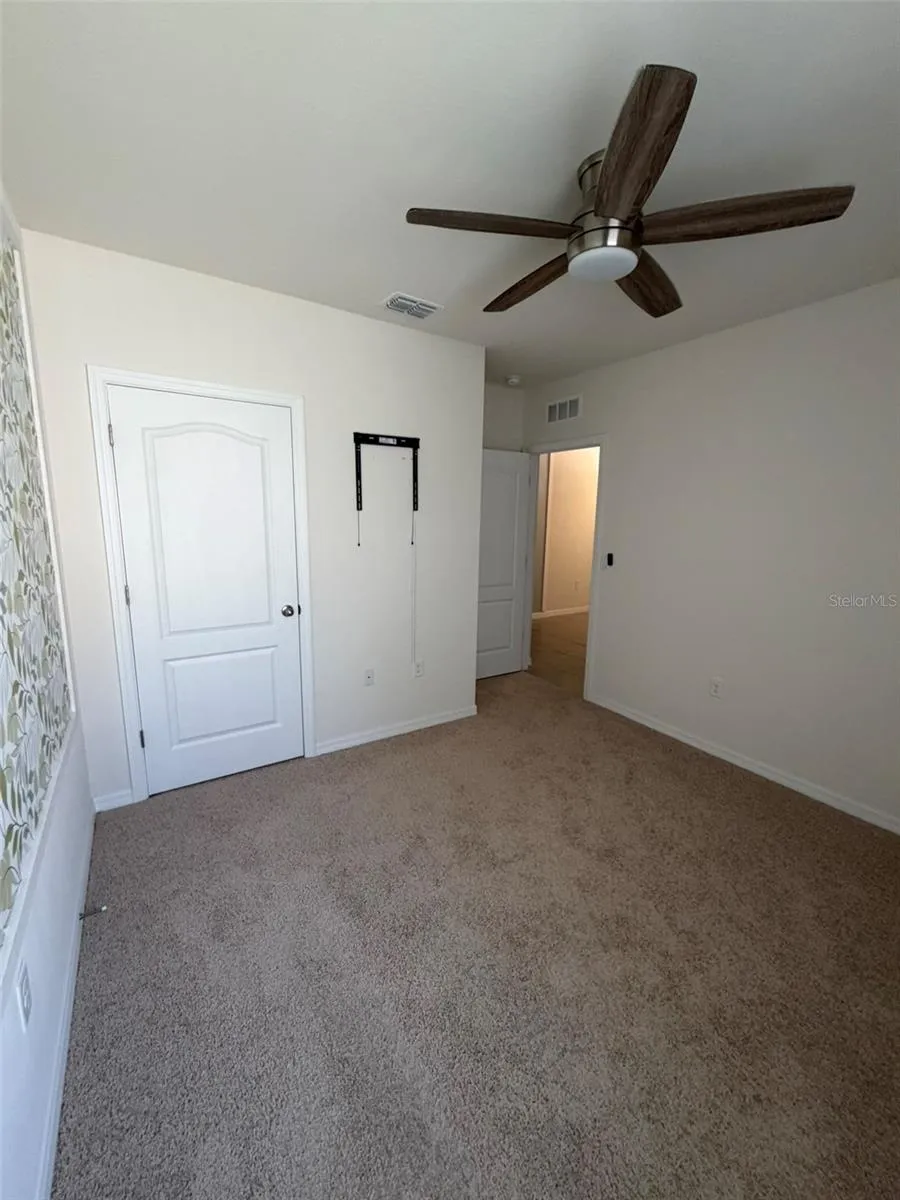801 BAYLOR DRIVE Deltona, FL 32725