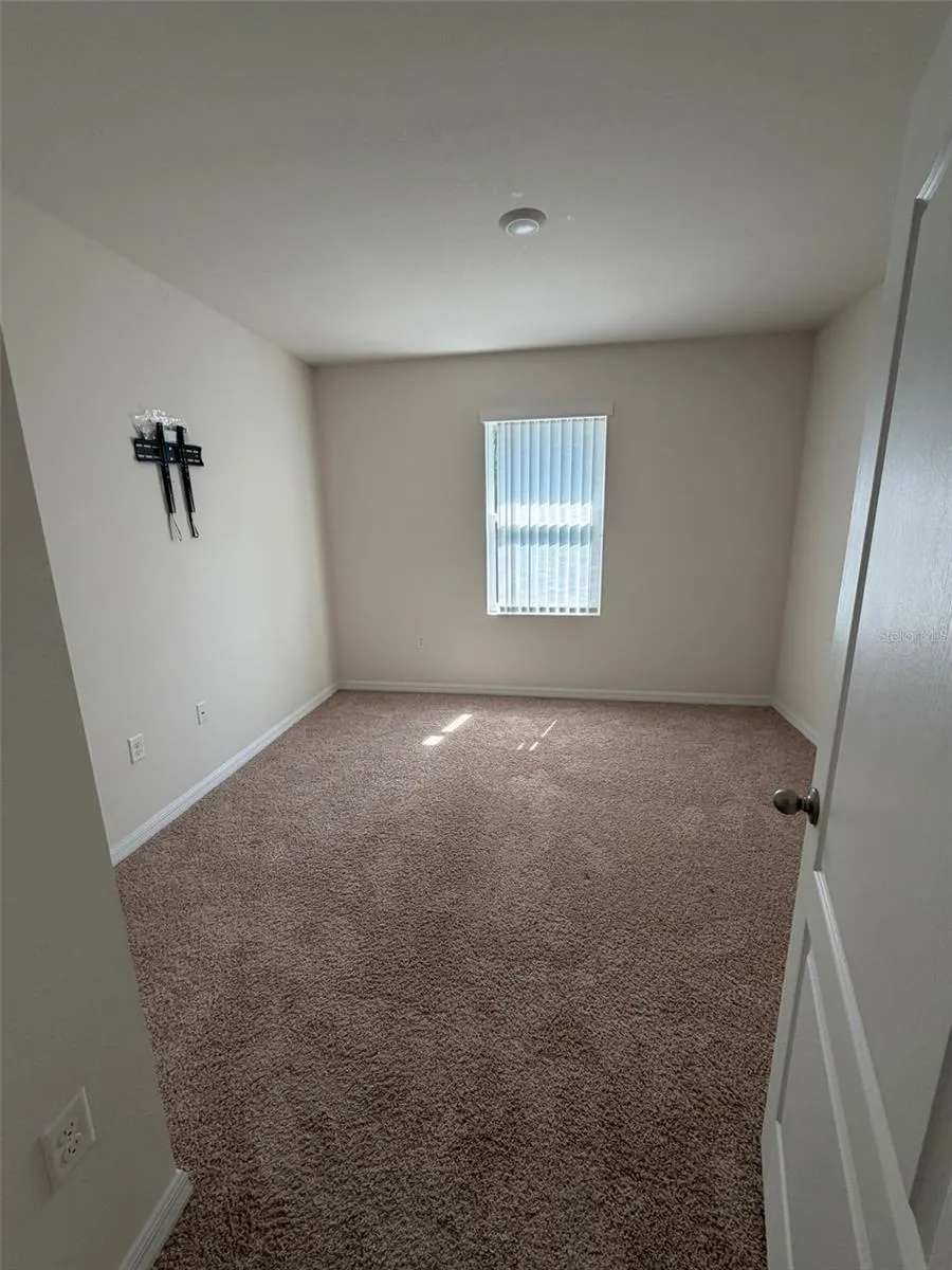 801 BAYLOR DRIVE Deltona, FL 32725