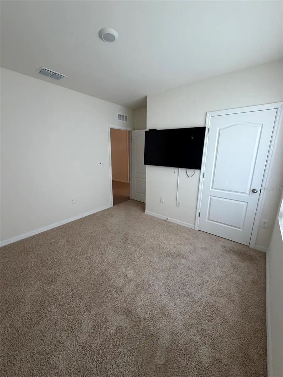 801 BAYLOR DRIVE Deltona, FL 32725