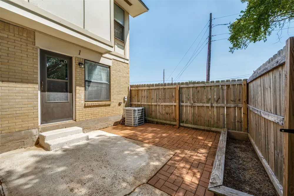 1905 W Morton Street #1 Denison, TX 75020