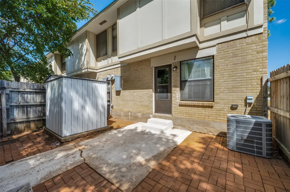 1905 W Morton Street #1 Denison, TX 75020