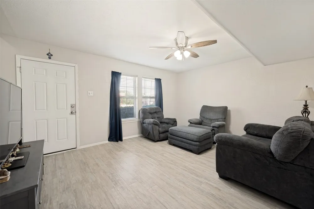 1905 W Morton Street #1 Denison, TX 75020