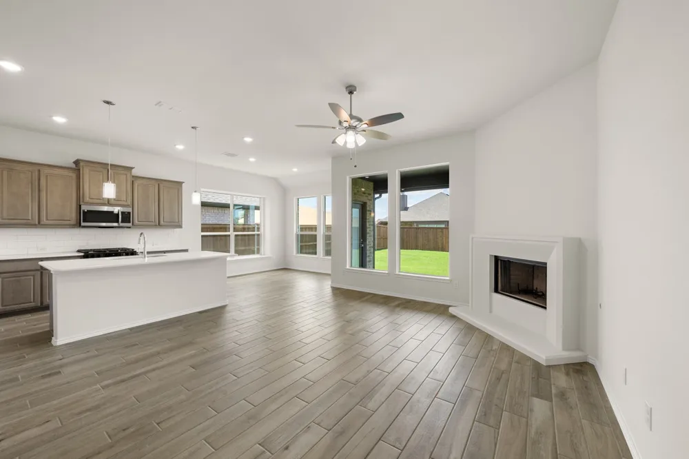 10369 Tapioca Street Fort Worth, TX 76036