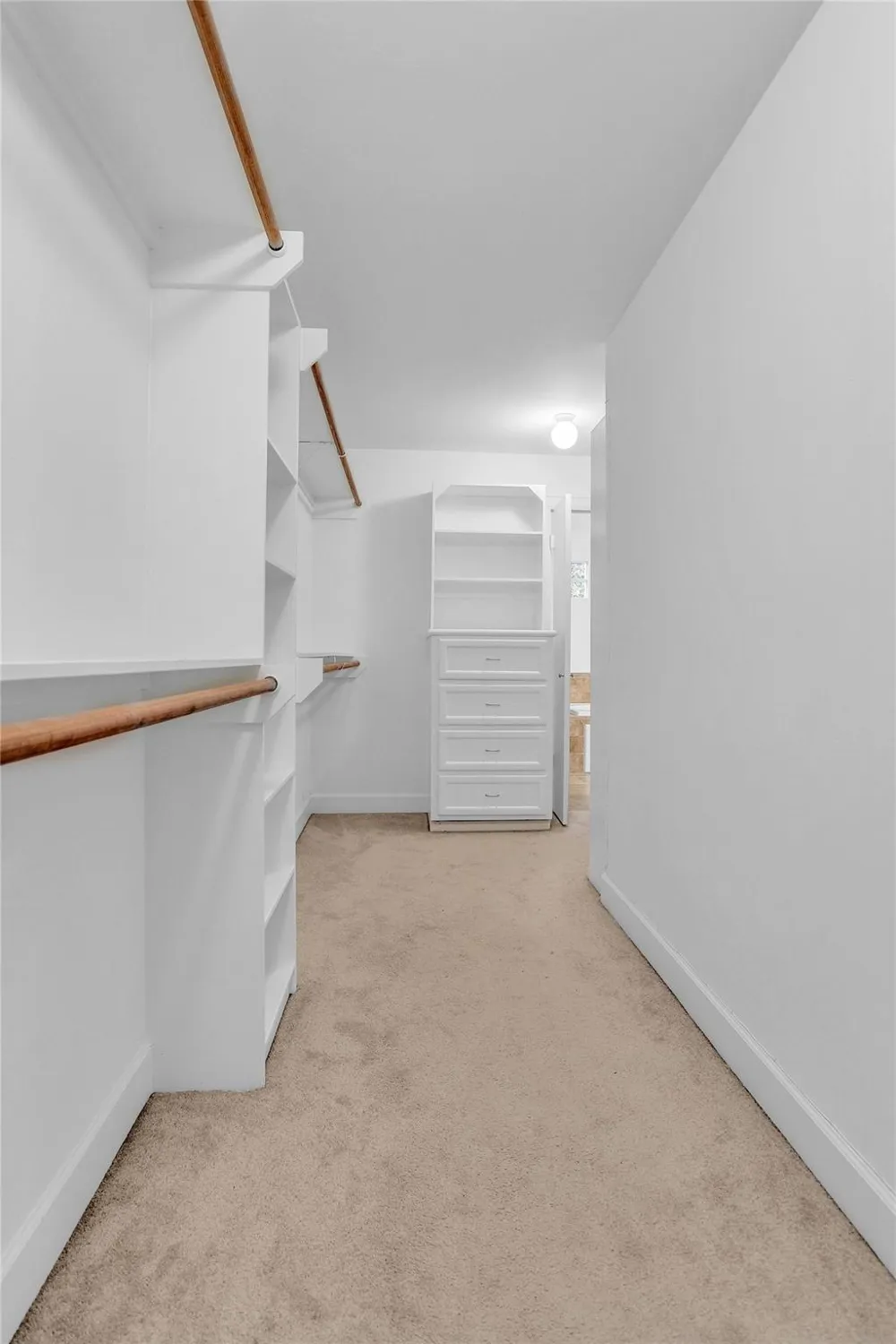 919 E 36th Street Houston, TX 77022