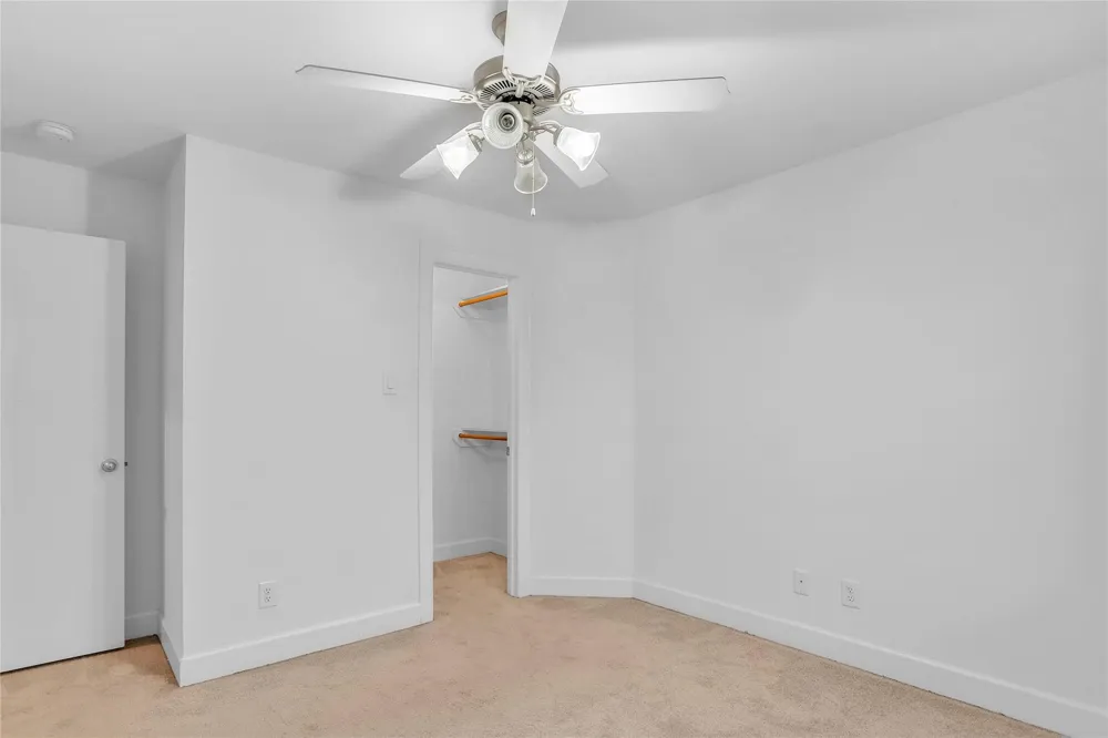 919 E 36th Street Houston, TX 77022
