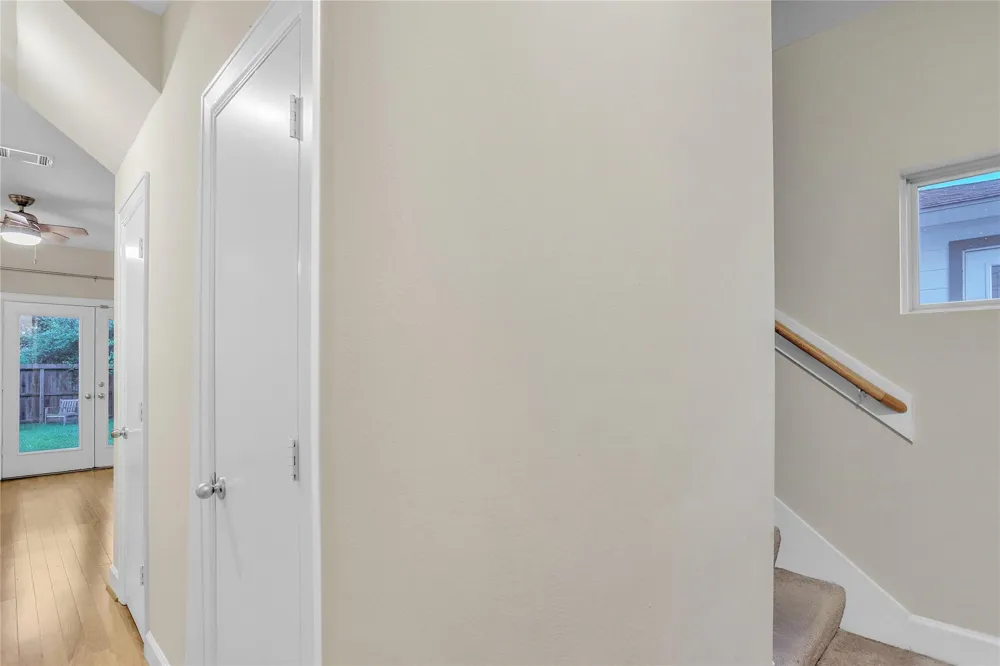 919 E 36th Street Houston, TX 77022