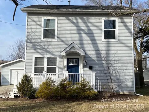 407 Harris Street
