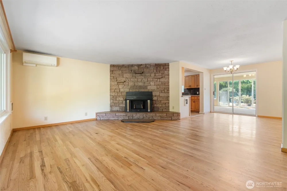 241 Buland Drive Castle Rock, WA 98611