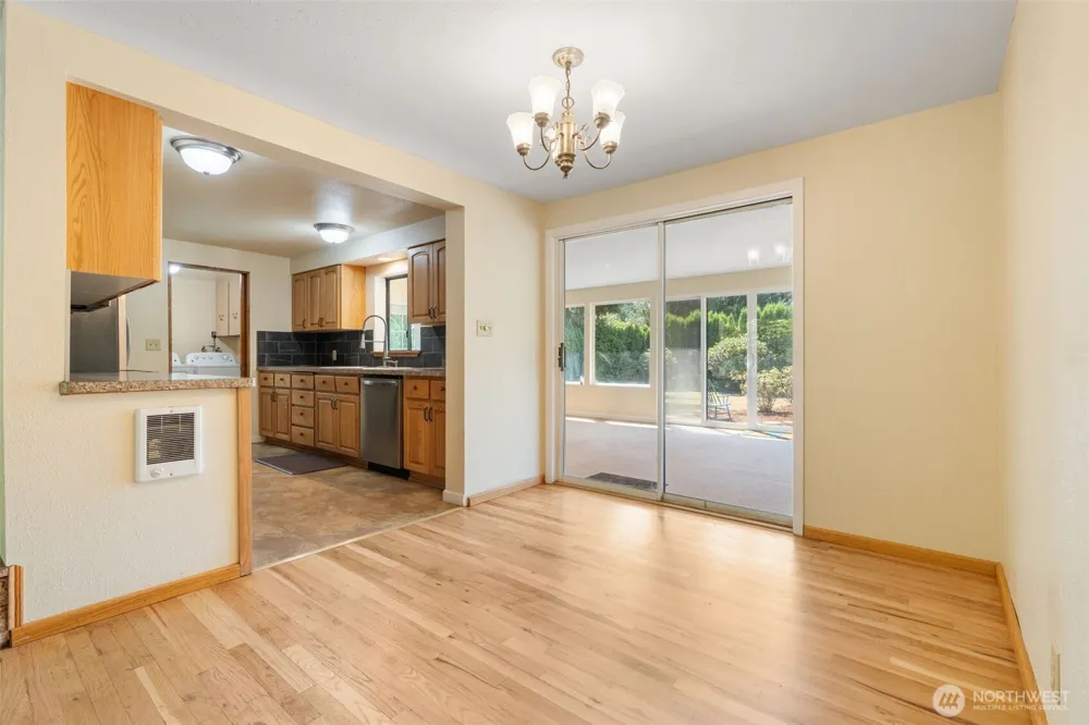 241 Buland Drive Castle Rock, WA 98611