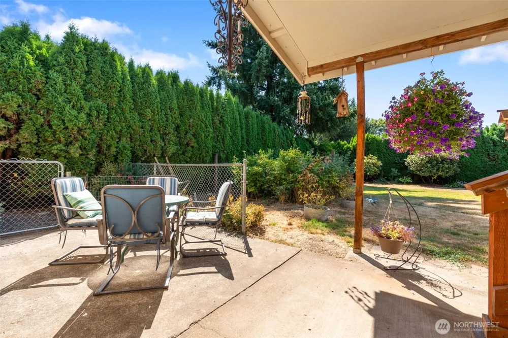 241 Buland Drive Castle Rock, WA 98611