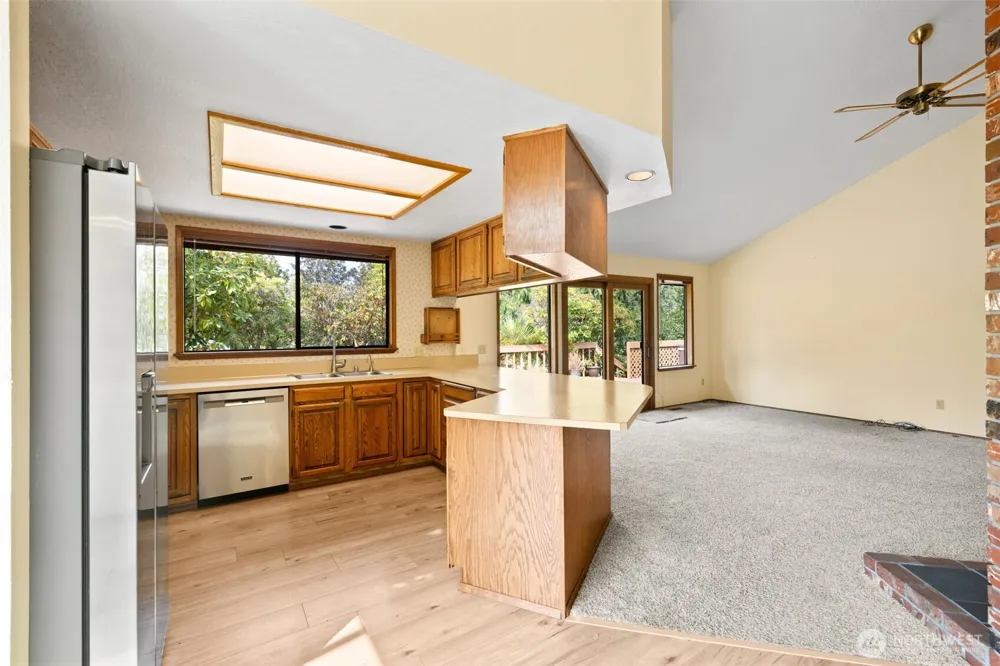 252 View Ridge Drive Port Angeles, WA 98362