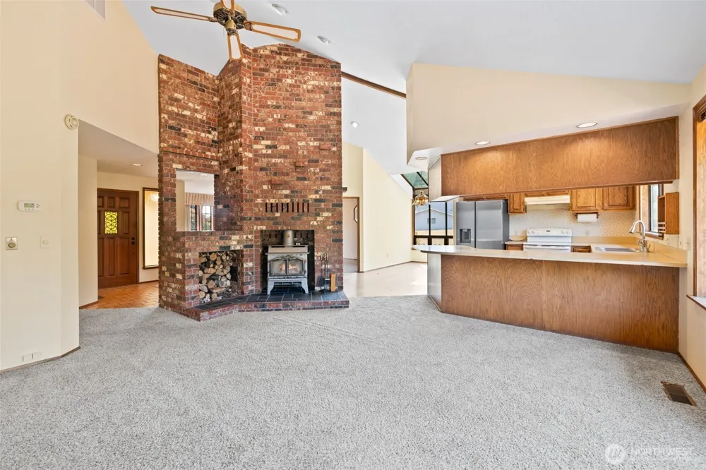 252 View Ridge Drive Port Angeles, WA 98362