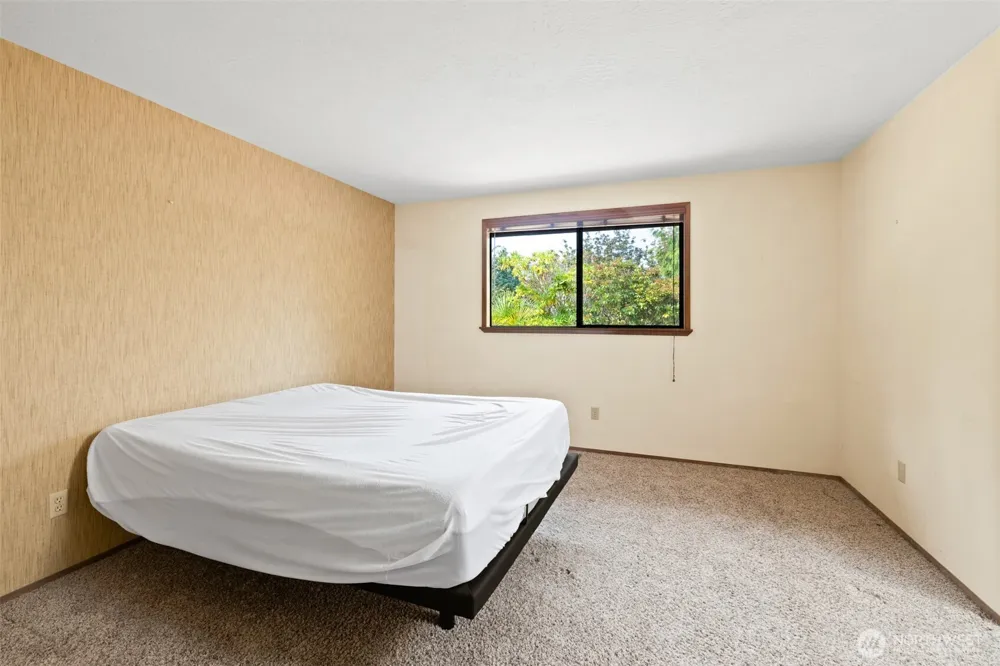 252 View Ridge Drive Port Angeles, WA 98362