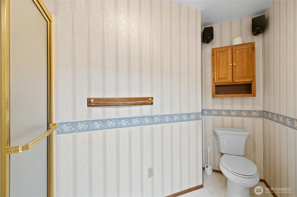 252 View Ridge Drive Port Angeles, WA 98362