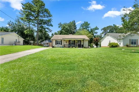 2560 Fairlane Drive