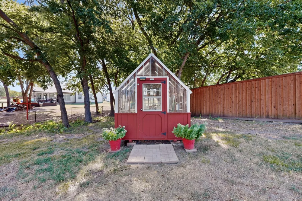 10547 Kitsee Knoll Way Quinlan, TX 75474