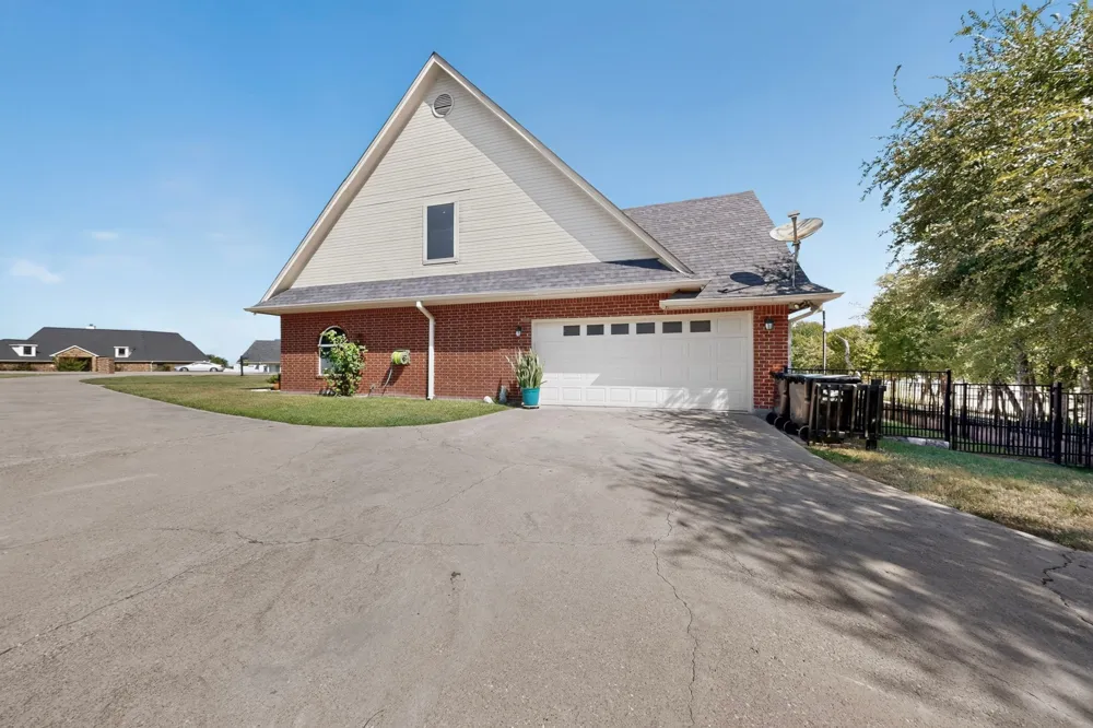 10547 Kitsee Knoll Way Quinlan, TX 75474