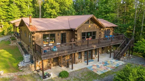 575 Ironsburg Rd