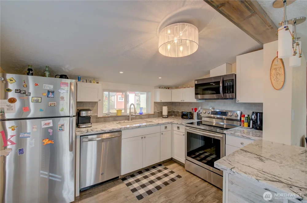 1213 269th Place Ocean Park, WA 98640