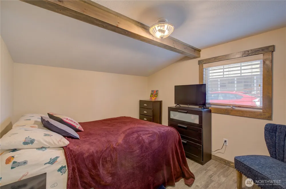 1213 269th Place Ocean Park, WA 98640